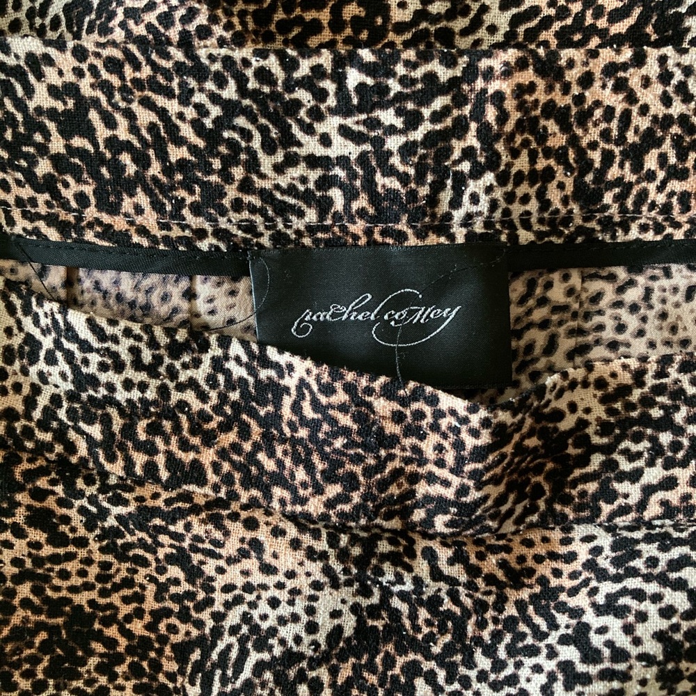 Rachel Comey 100% Silk leopard print skirt, sz 2